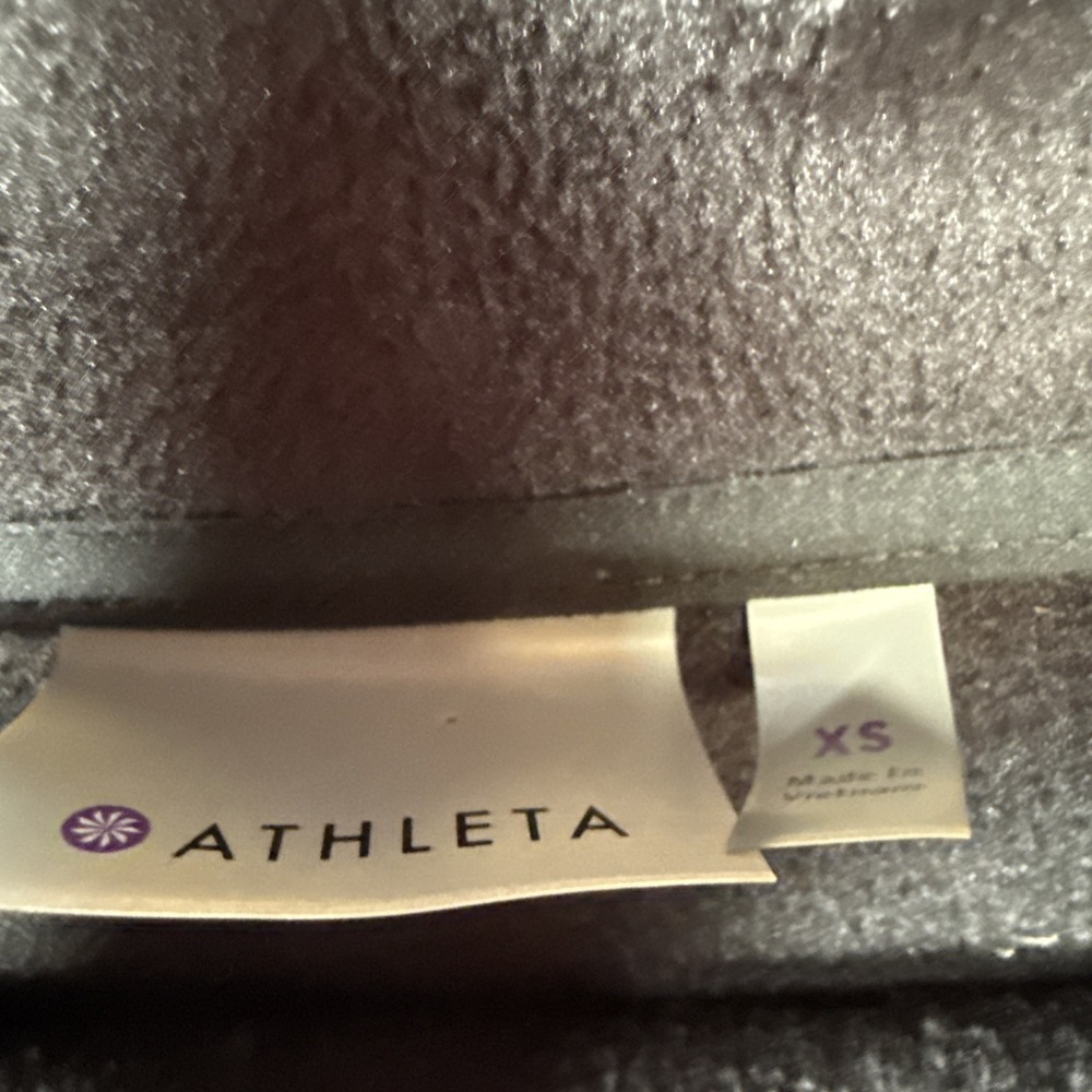 Athleta Cozy Karma Asym Pullover Sweatshirt Womens XS Long Sleeve Activewear - Picture 7 of 11